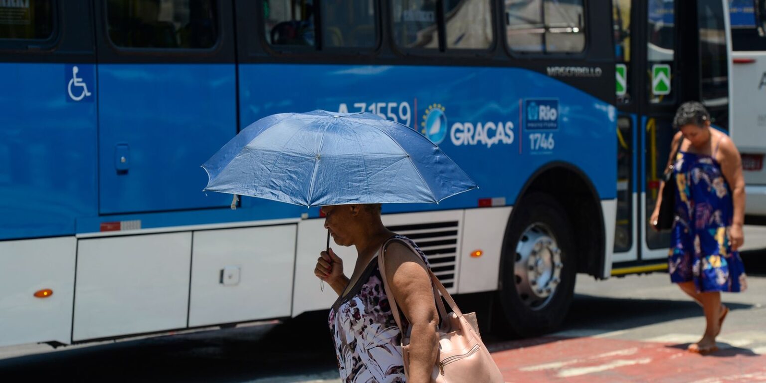 Calor no Verão Aumenta Risco de AVC, Avisa Especialista