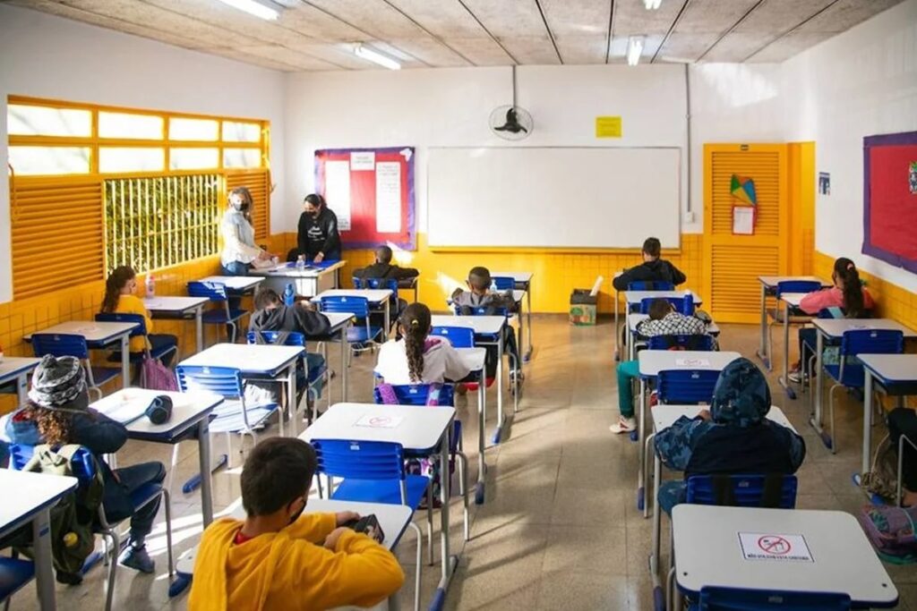 GDF Anuncia Nomeação de 3 Mil Novos Professores para a Educação Básica – Confira a Lista