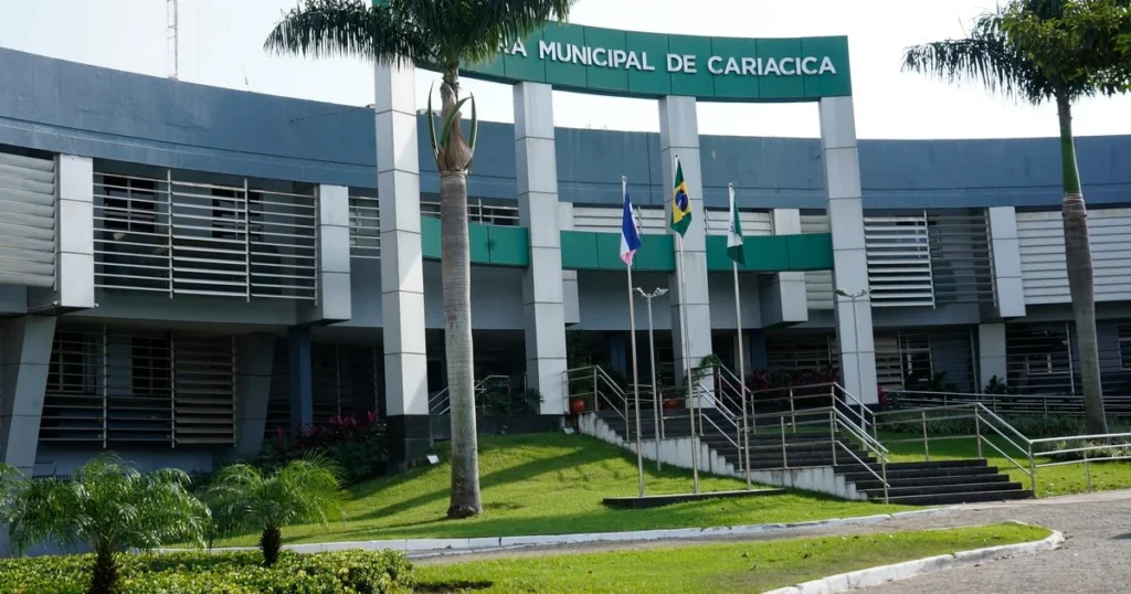 Prefeito de Cariacica descarta abono para servidores: 'Sem dinheiro'