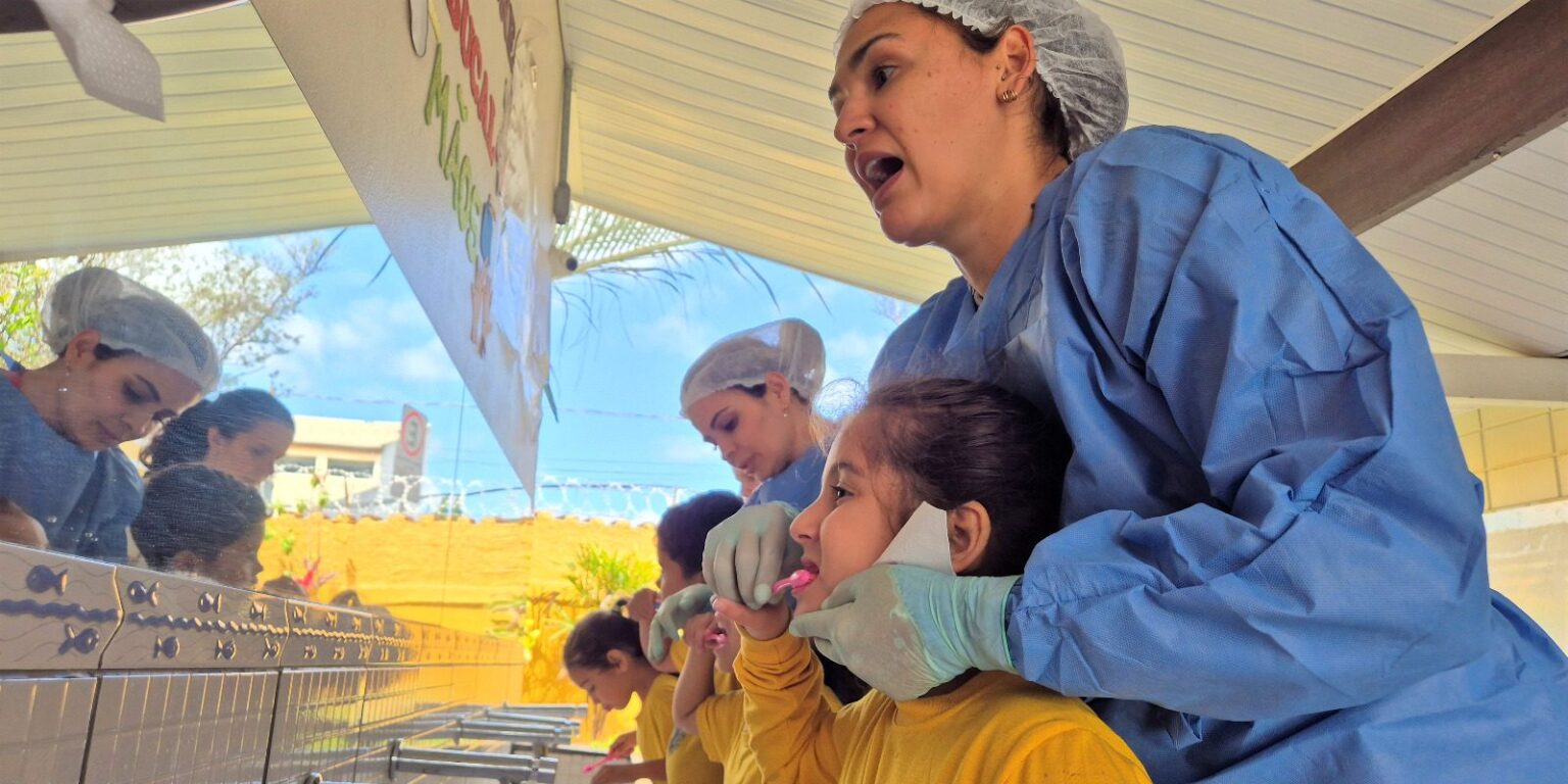 Sesc Sorocaba Promove Ações de Saúde Bucal Fora de Seus Espaços