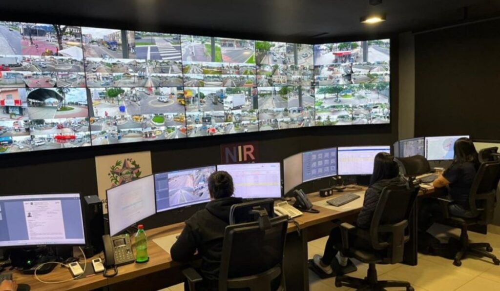 Cerco Inteligente: 600 Prisões e 1,8 Mil Veículos Recuperados no Espírito Santo Cerco Inteligente: 600 Prisões e 1,8 Mil Veículos Recuperados no Espírito Santo