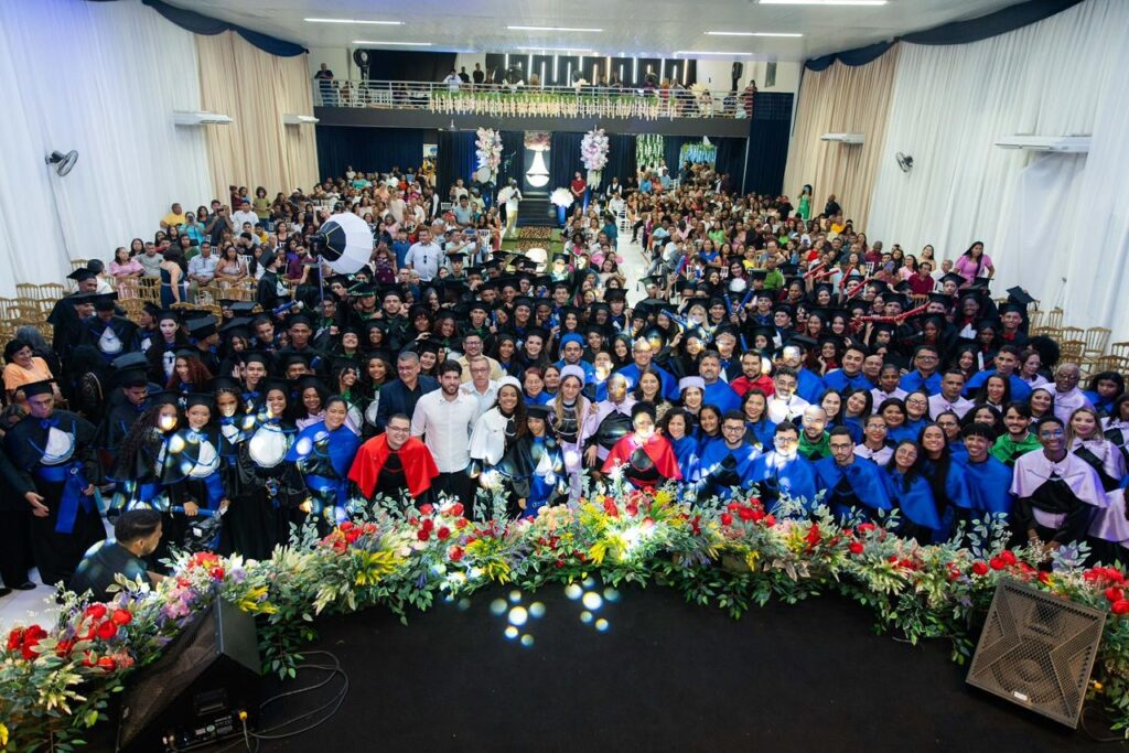 Deputado Davi Brandão Celebra Formatura do IEMA Pleno em Bacabal e Reafirma Apoio à Educação