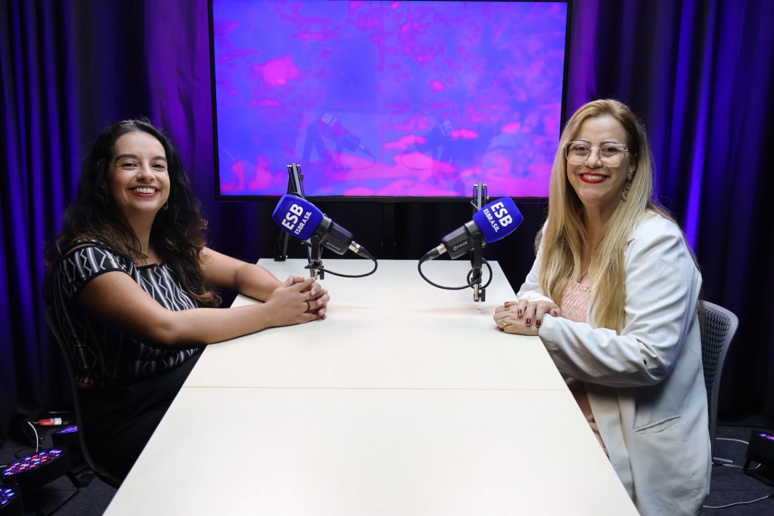 Destinos Turísticos Inteligentes: A Revolução do Turismo no Espírito Santo Destinos Turísticos Inteligentes: A Revolução do Turismo no Espírito Santo