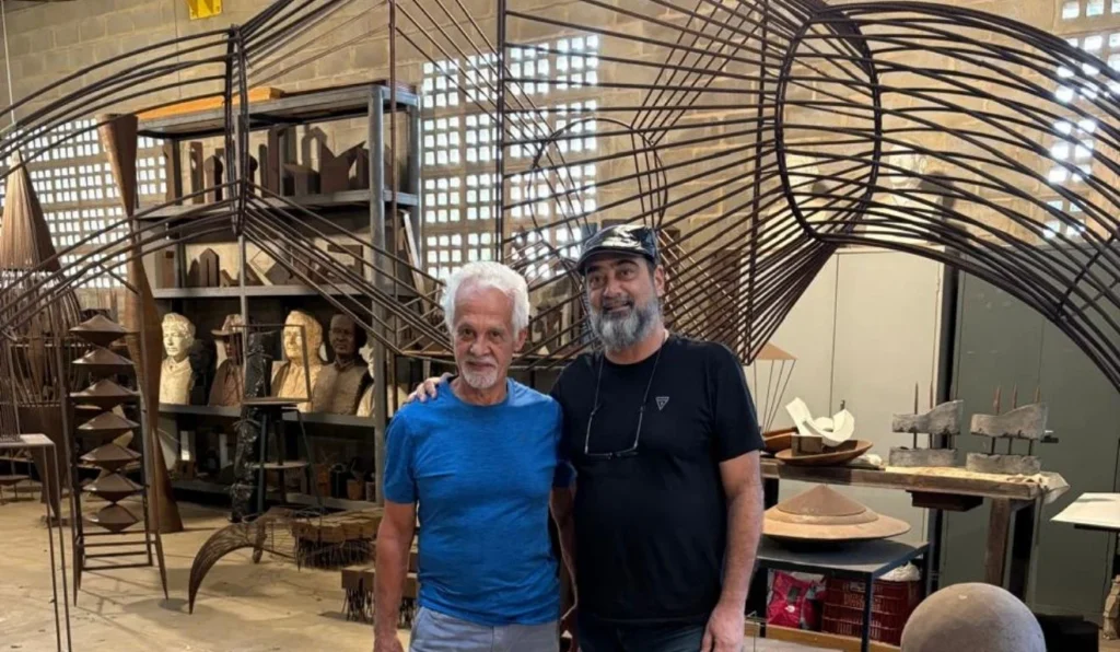 Exposição "Do Traço ao Aço" Apresenta Inéditos Desenhos de Vilar em Vila Velha