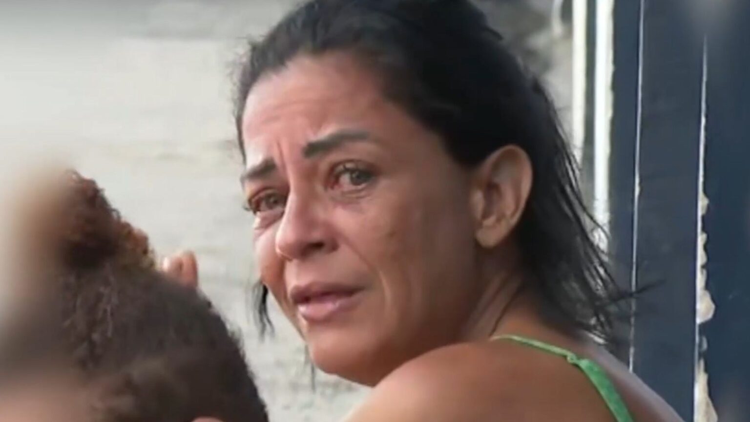 Filha Ameaça Mãe Após Ataque com Óleo Quente em Vila Velha