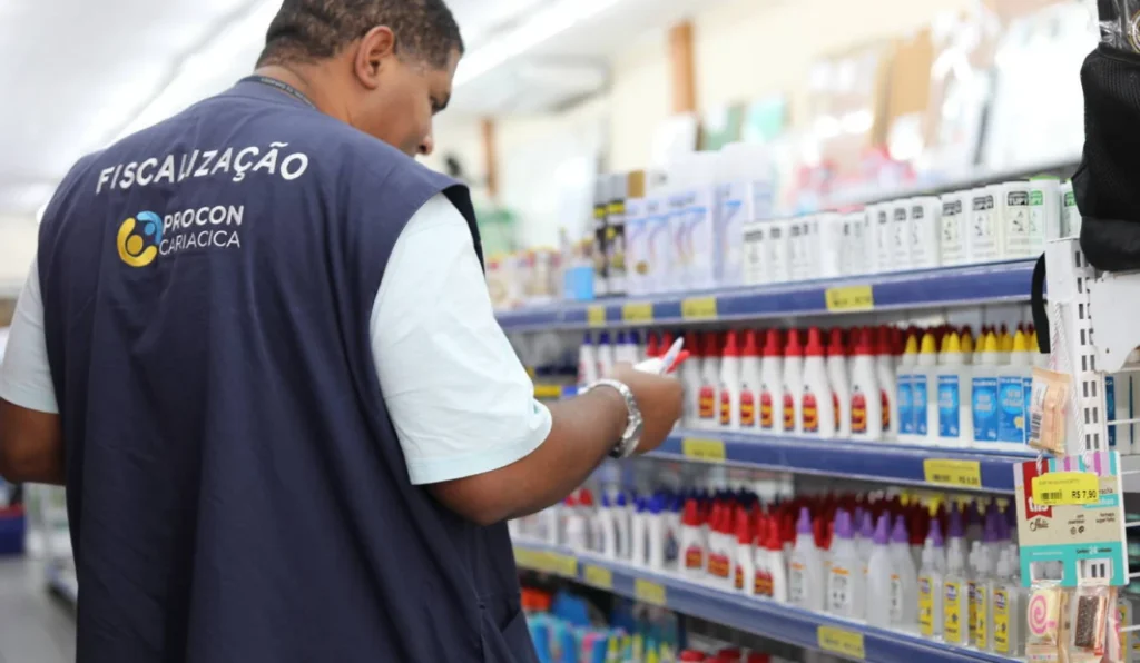 Variação de Preços de Materiais Escolares em Cariacica Chega a 232%