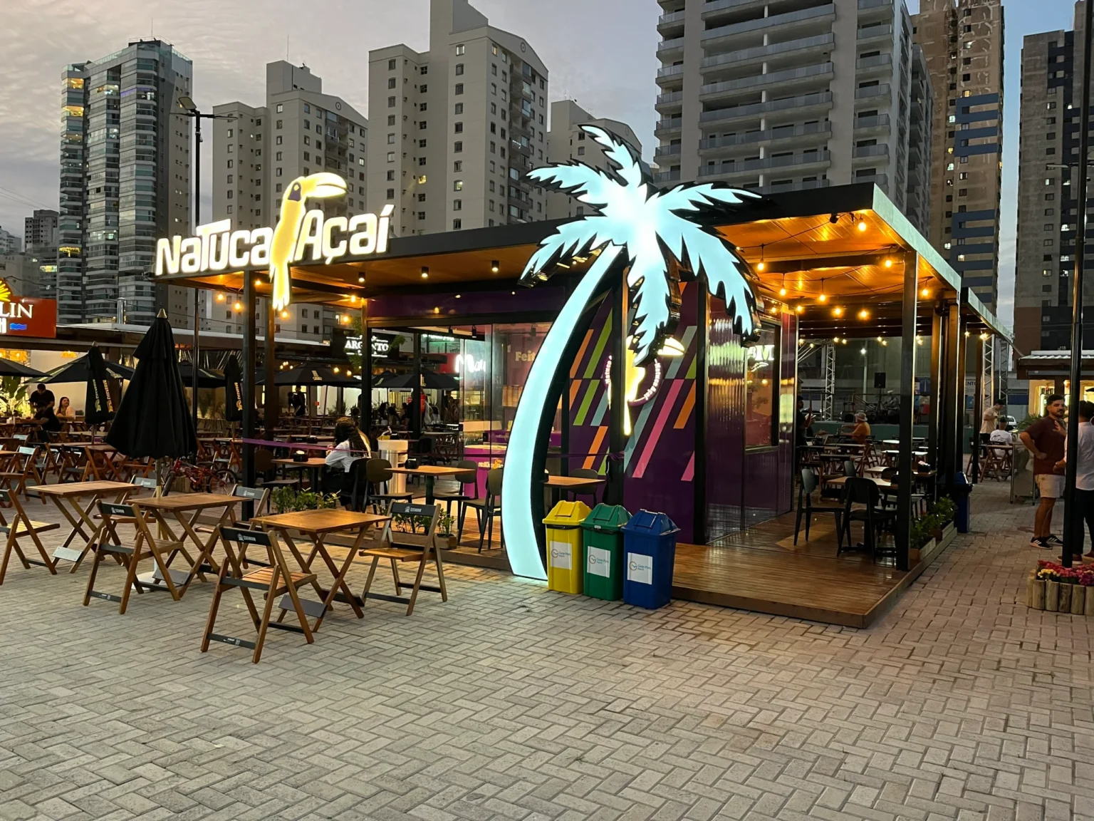 Açaí Capixaba: Grupo Lamoia Exporta 9 Mil Kg para o Havaí e Mira Novos Mercados Açaí Capixaba: Grupo Lamoia Exporta 9 Mil Kg para o Havaí e Mira Novos Mercados