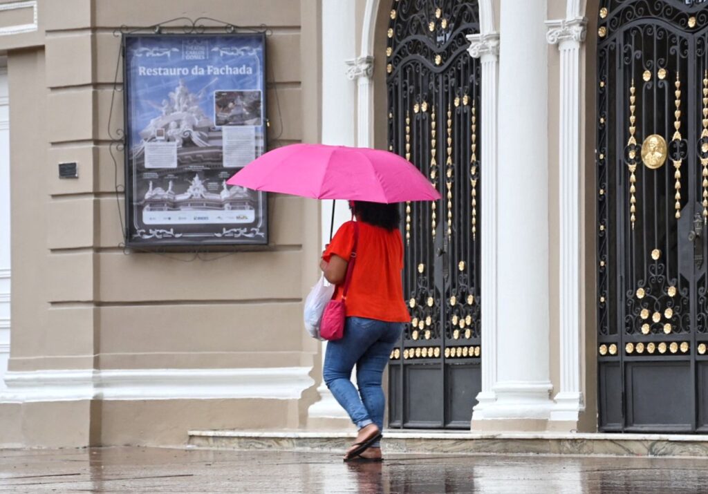 Alerta de Perigo: Tempestades e Granizo Atingem o Espírito Santo Alerta de Perigo: Tempestades e Granizo Atingem o Espírito Santo