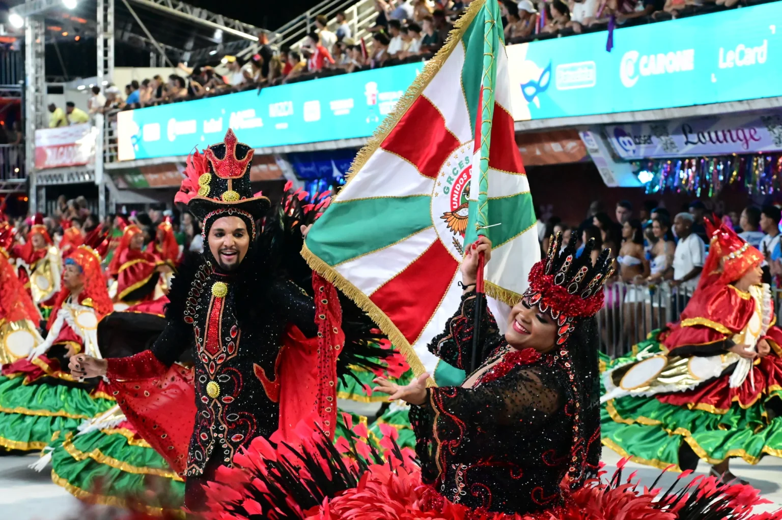 Carnaval de Vitória 2026: Quem se Destaca nas Redes Sociais?