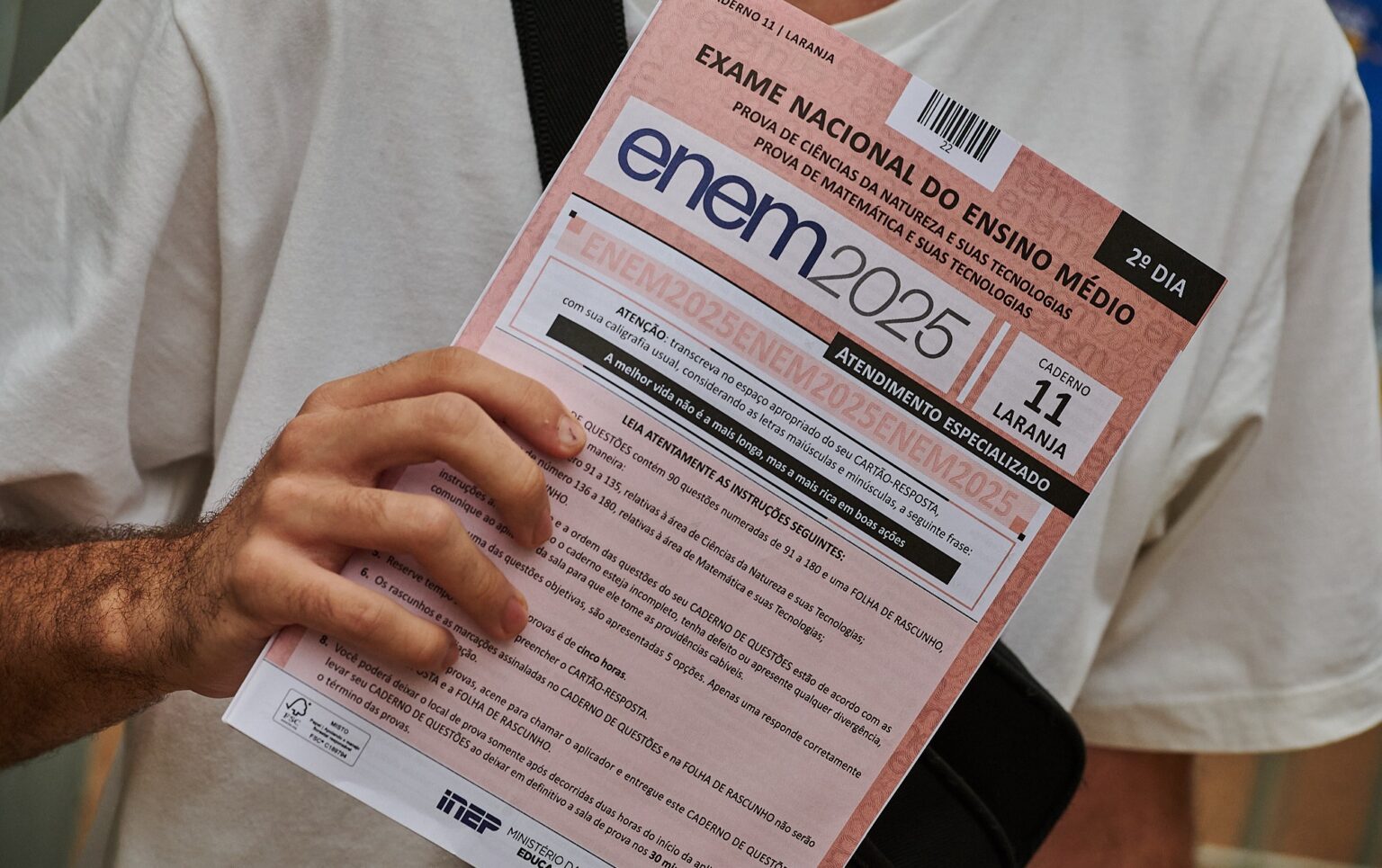 Documentos Revelam Mudanças na Correção do Enem 2025 que Impactaram Notas de Estudantes