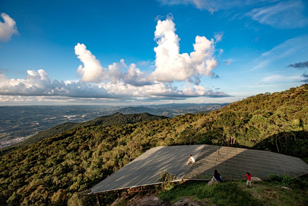 Extrema Lança Roteiros Turísticos que Enaltecem Natureza, Cultura e Gastronomia