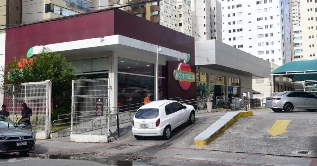 Hortifruti Fecha Unidade da Praia da Costa em Vila Velha: Entenda o Motivo Hortifruti Fecha Unidade da Praia da Costa em Vila Velha: Entenda o Motivo