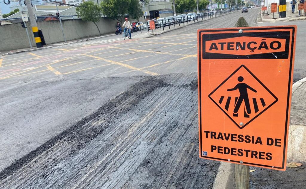 Narrativas Urbanas: Como Comunicar Mudanças com Eficácia Narrativas Urbanas: Como Comunicar Mudanças com Eficácia