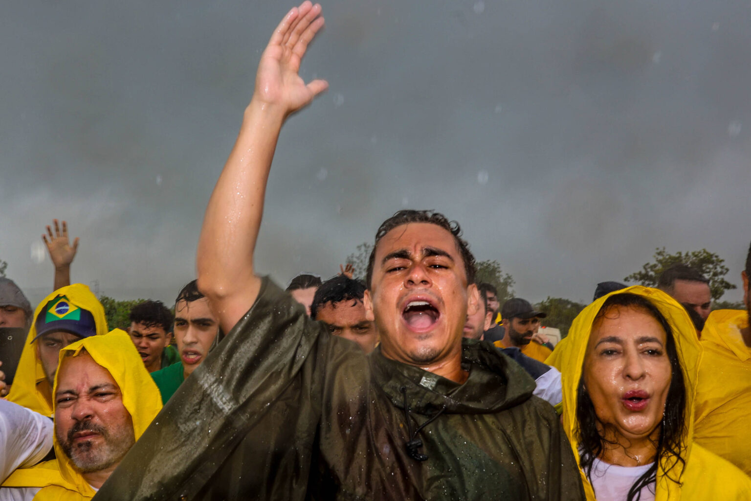 Nikolas Ferreira: A Nova Conexão entre Política e Religião no Brasil