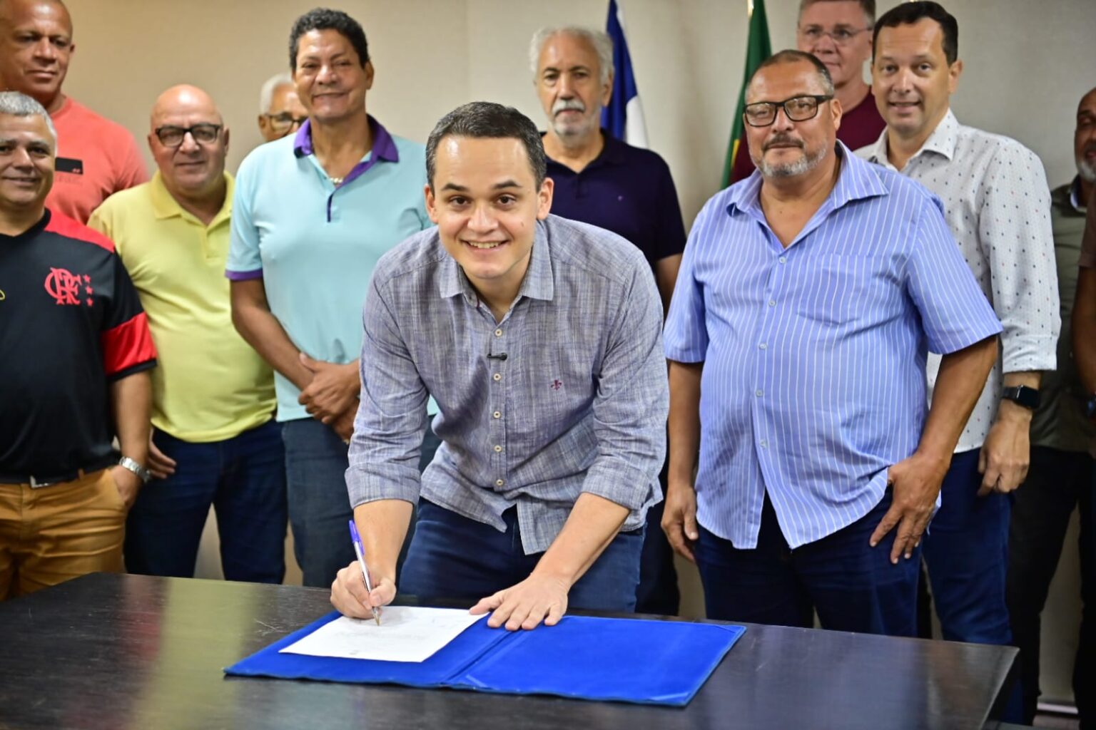 Pazolini Lança Edital para Revitalização do Complexo Esportivo em Santo Antônio Pazolini Lança Edital para Revitalização do Complexo Esportivo em Santo Antônio