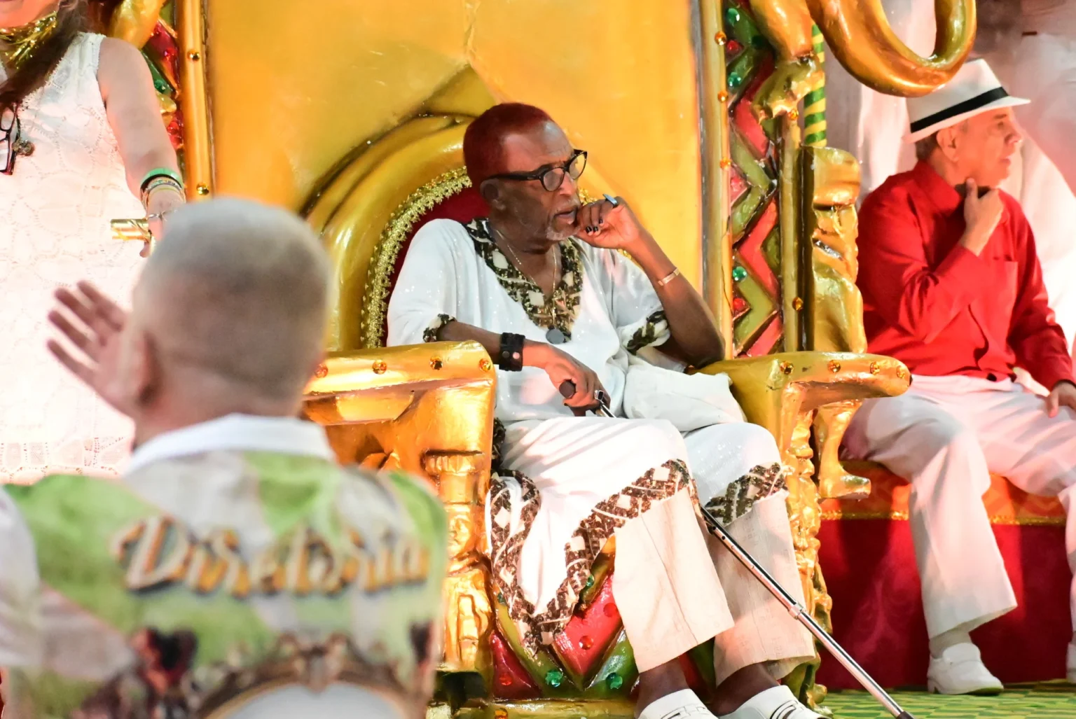 Piedade Brilha no Sambão Apesar de Pane no Som: Homenagem a Papo Furado