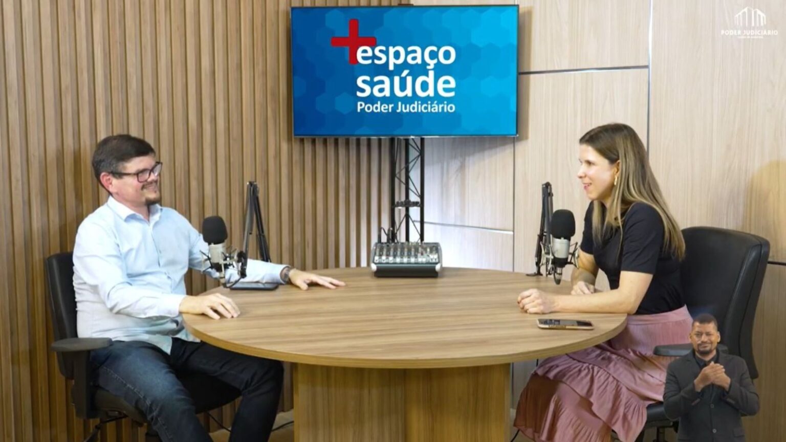 Podcast do Tribunal de Justiça do Tocantins: Conscientização no Dia Nacional de Combate às Drogas e Alcoolismo Podcast do Tribunal de Justiça do Tocantins: Conscientização no Dia Nacional de Combate às Drogas e