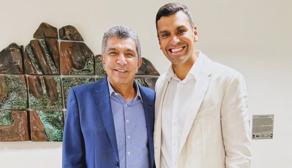 Reviravoltas na Política: Filho de Sergio Vidigal Considera se Filial ao Podemos