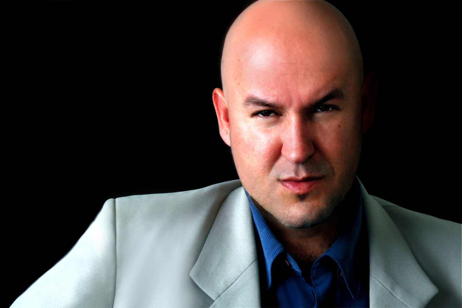 Roda de Conversa e Visita Guiada à Exposição "Convergências" com Tchello d’Barros: Um Mergulho na Po