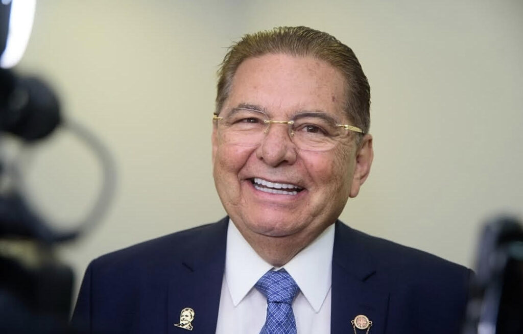 Adriano Galdino Apela à Neutralidade de Lula nas Eleições de 2026 na Paraíba