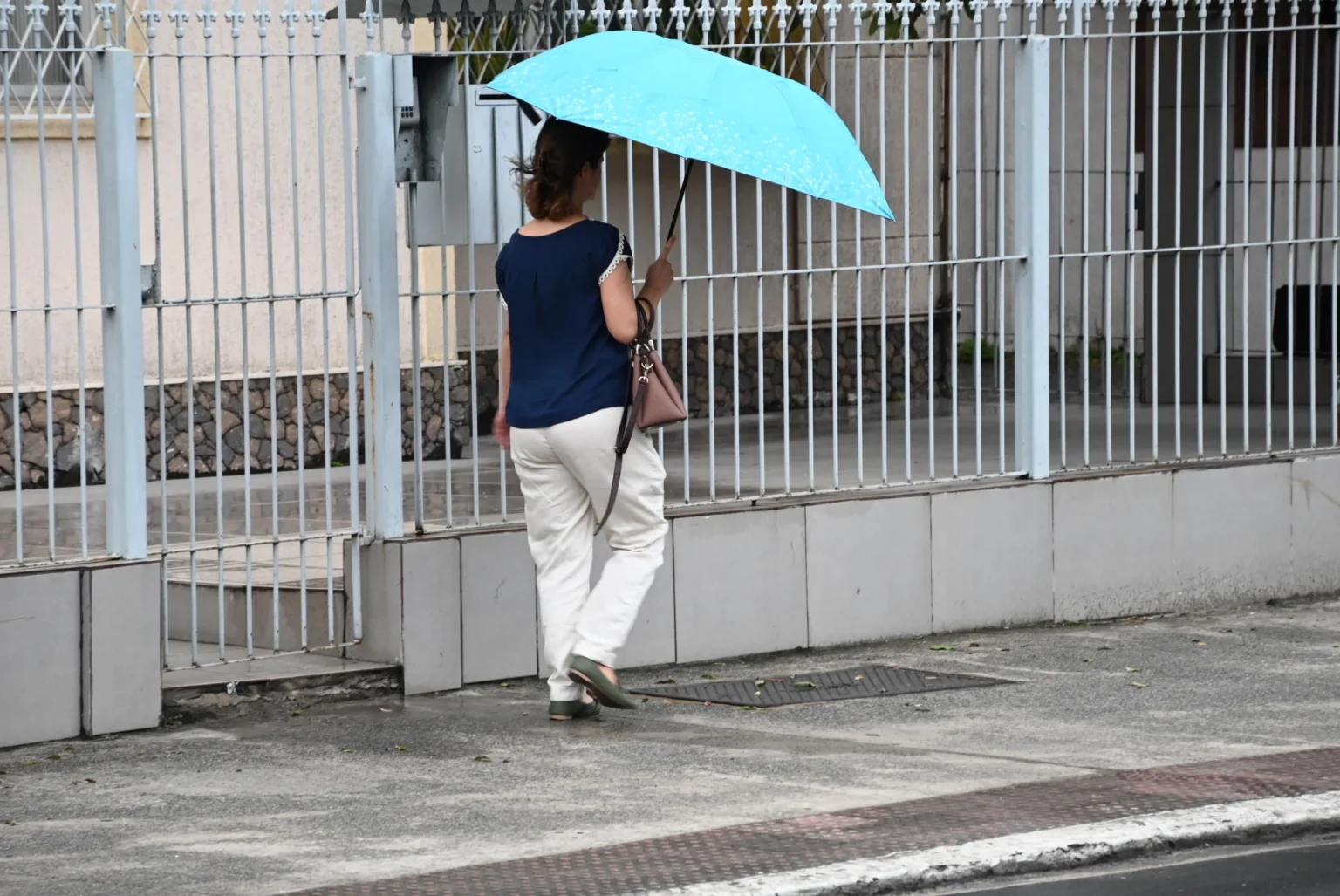 Alerta de Chuva Forte no Espírito Santo: Inmet Emite Avisos Importantes Alerta de Chuva Forte no Espírito Santo: Inmet Emite Avisos Importantes