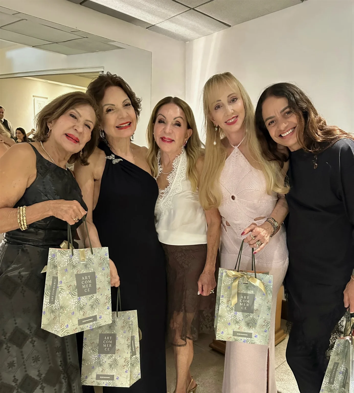 Aniversário Florido de Zezé Mansur Celebra Amizades e Cultura no ES