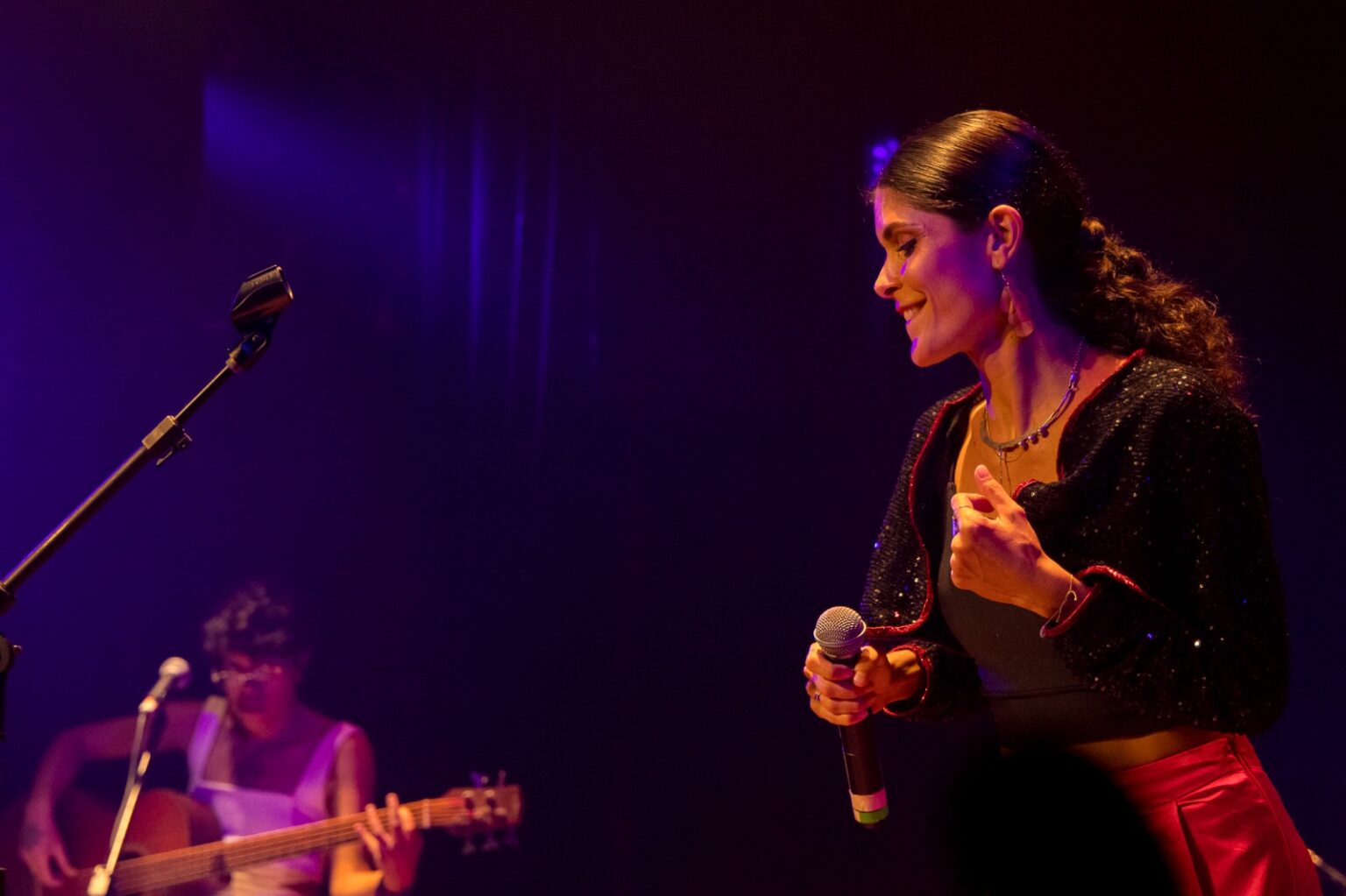 Bárbara Veronez Lança Show Autorais “A Palma da Mão” no Parque Cultural Casa do Governador Bárbara Veronez Lança Show Autorais "A Palma da Mão" no Parque Cultural Casa do Governador