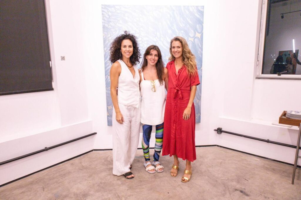 Bate-Papo Literário Reúne Fashionistas em Ateliê de Arte