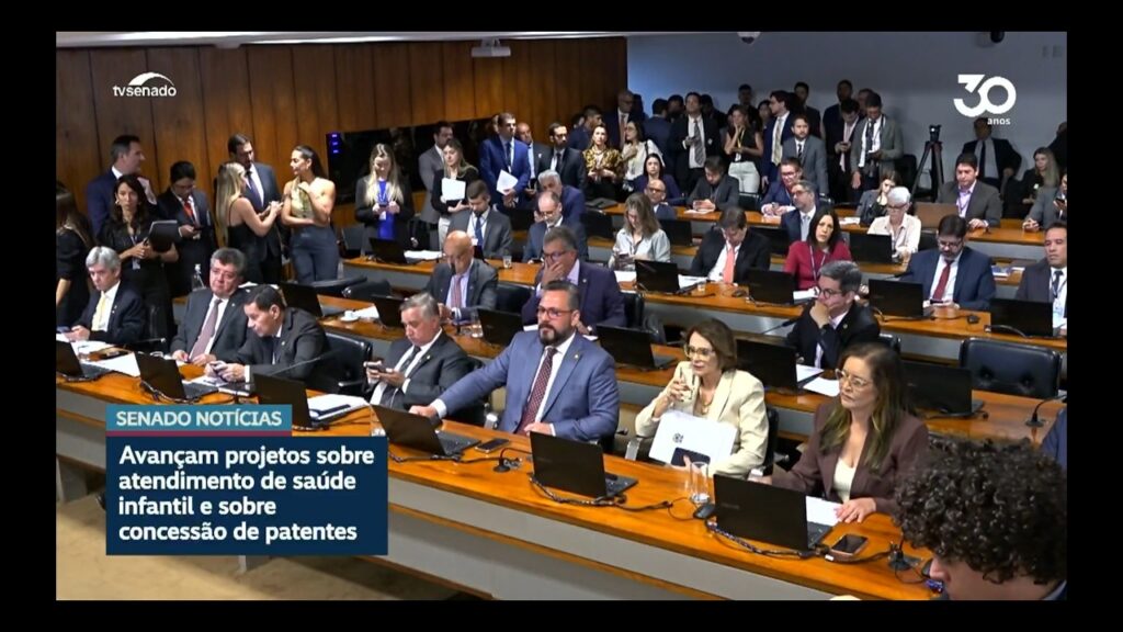 CAE Aprova Aumento na Presença de Pediatras nas Equipes de Saúde da Família