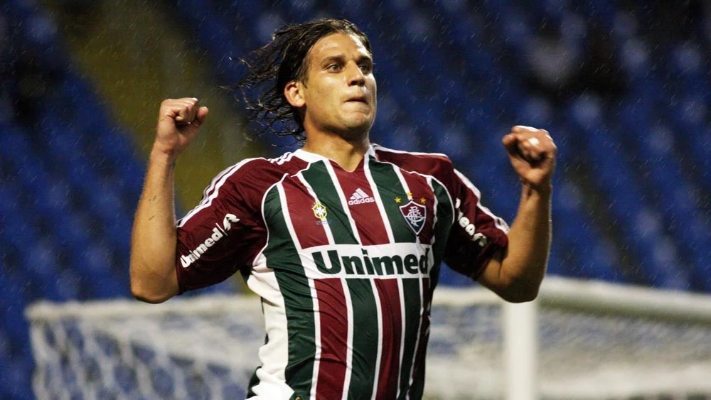Campeão Brasileiro pelo Fluminense Brilha no Triatlo Capixaba de Ferro 2026 Campeão Brasileiro pelo Fluminense Brilha no Triatlo Capixaba de Ferro 2026