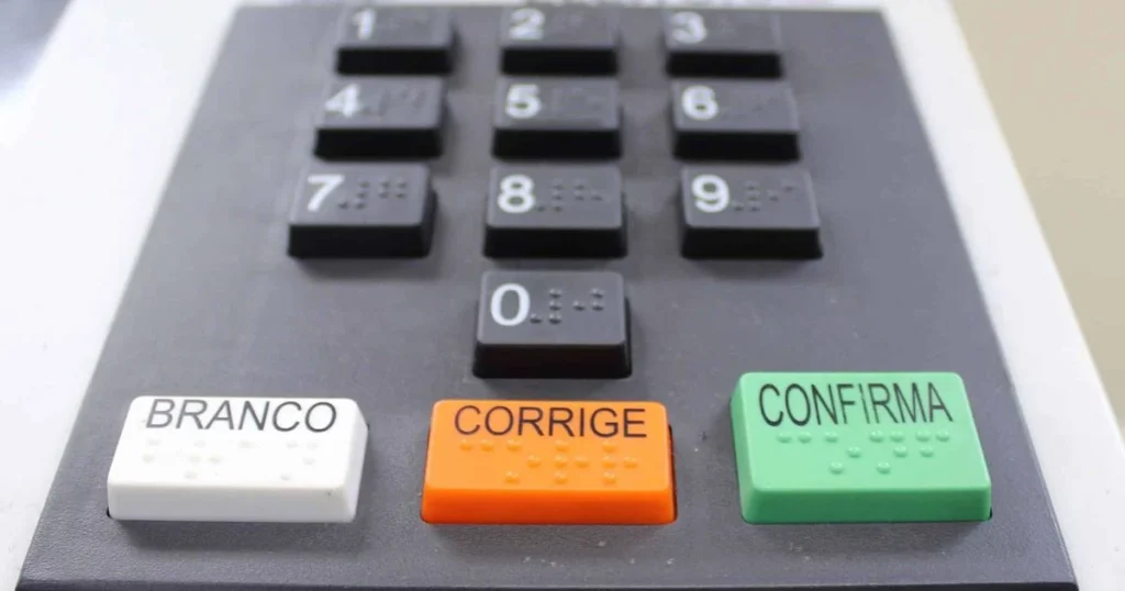 Eleições 2026: Deputados do Espírito Santo Mudam de Partido em Busca de Novas Oportunidades