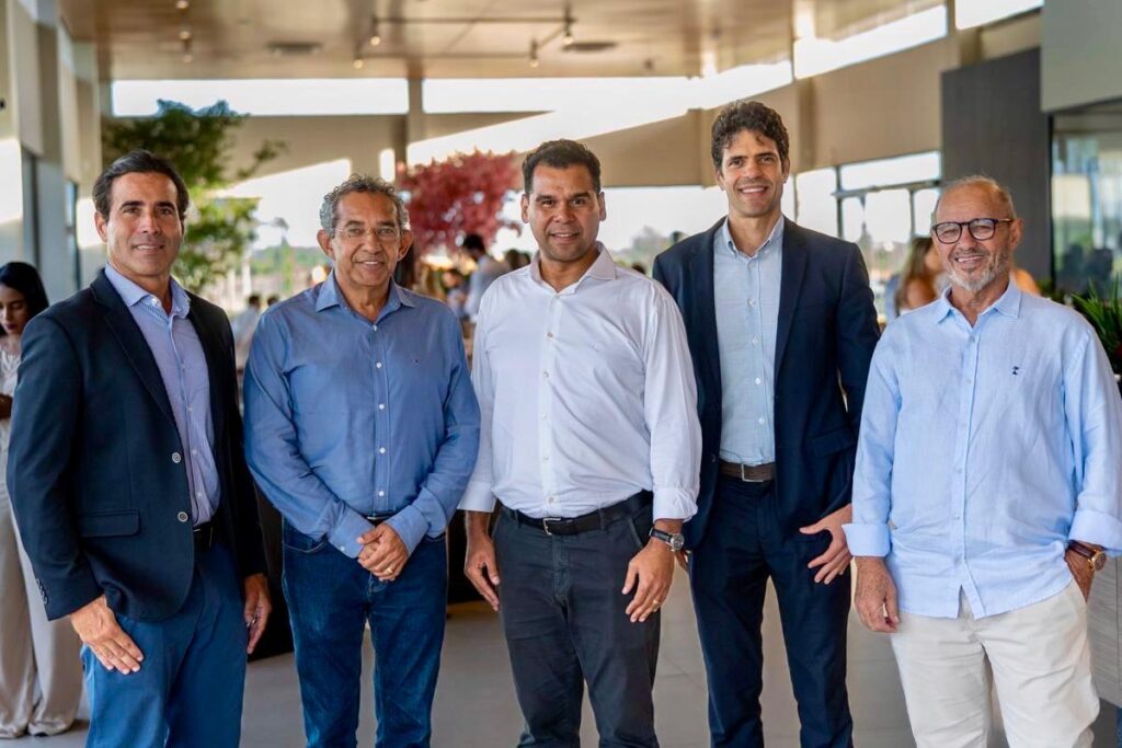 Família Laranja e Vaz Inauguram Empreendimento Imobiliário Inovador em Vila Velha