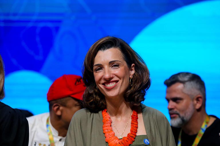 Fernanda Machiaveli: Primeira Ministra do Desenvolvimento Agrário e Agricultura Familiar no Brasil Fernanda Machiaveli: Primeira Ministra do Desenvolvimento Agrário e Agricultura Familiar no Brasil