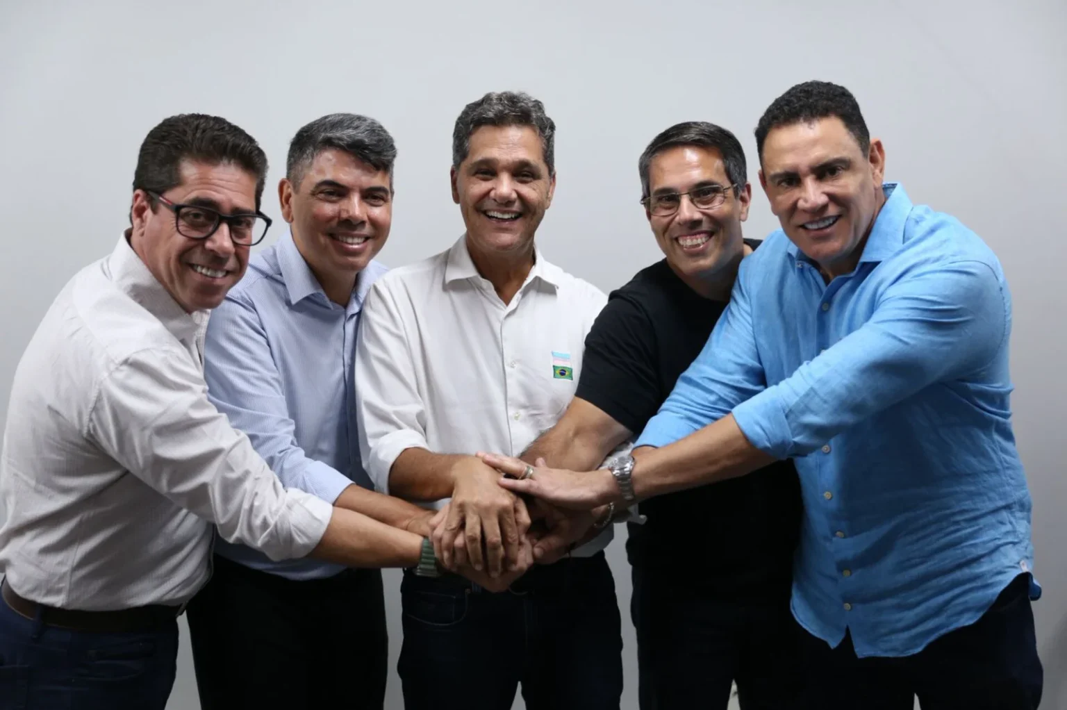 Messias Donato Se Junta ao União Brasil em Vitória: Um Novo Capítulo Político