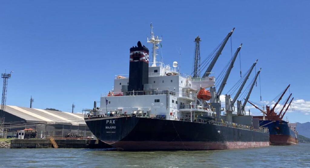 Tensão Global Afeta Mercado de Fertilizantes e Preocupa Produtores Brasileiros