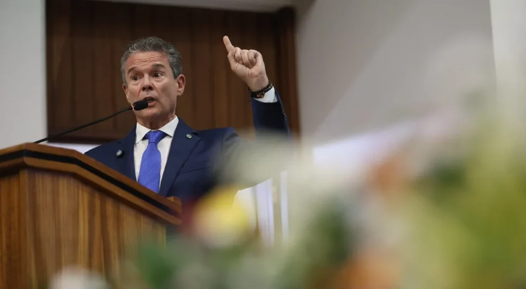 André de Paula Assume a Agricultura e Destaca a Relevância do Agronegócio