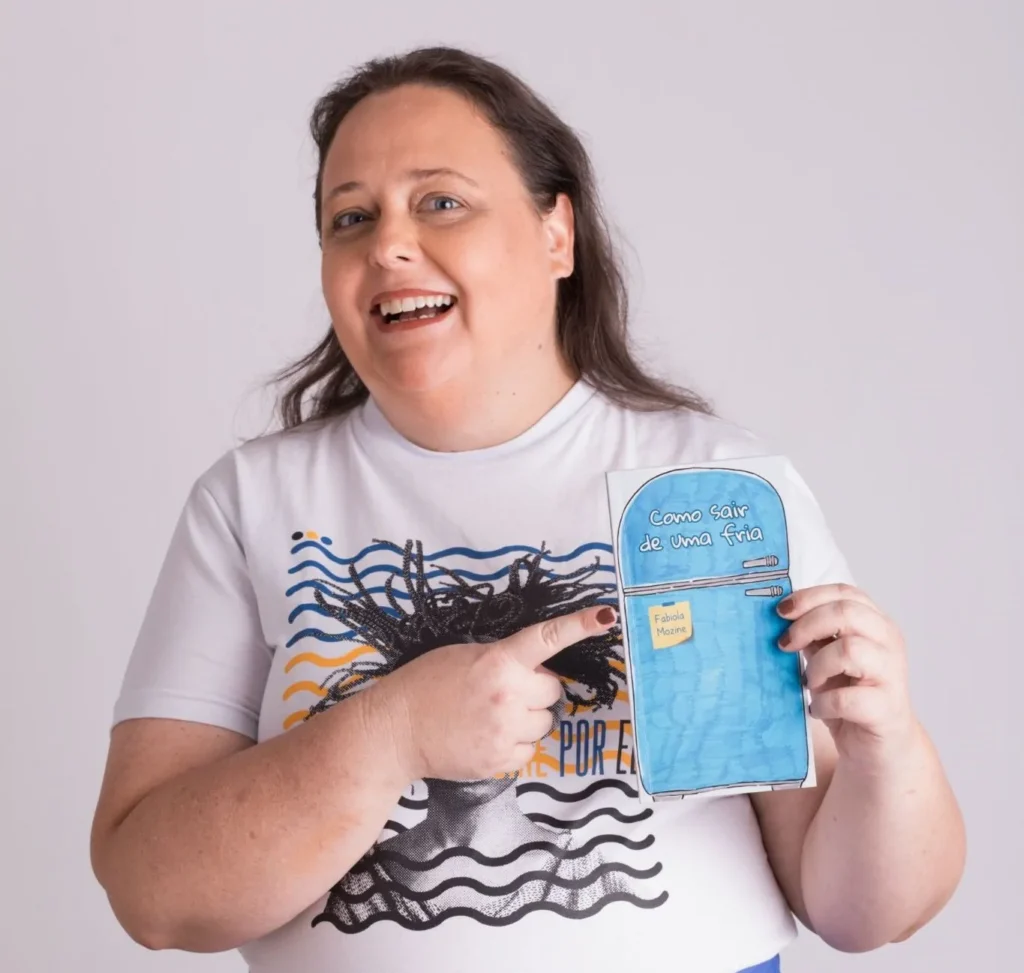 Autora Capixaba Lança Livro Infantojuvenil ‘Como Sair de uma Fria’ em Grande Estilo Autora Capixaba Lança Livro Infantojuvenil ‘Como Sair de uma Fria’ em Grande Estilo