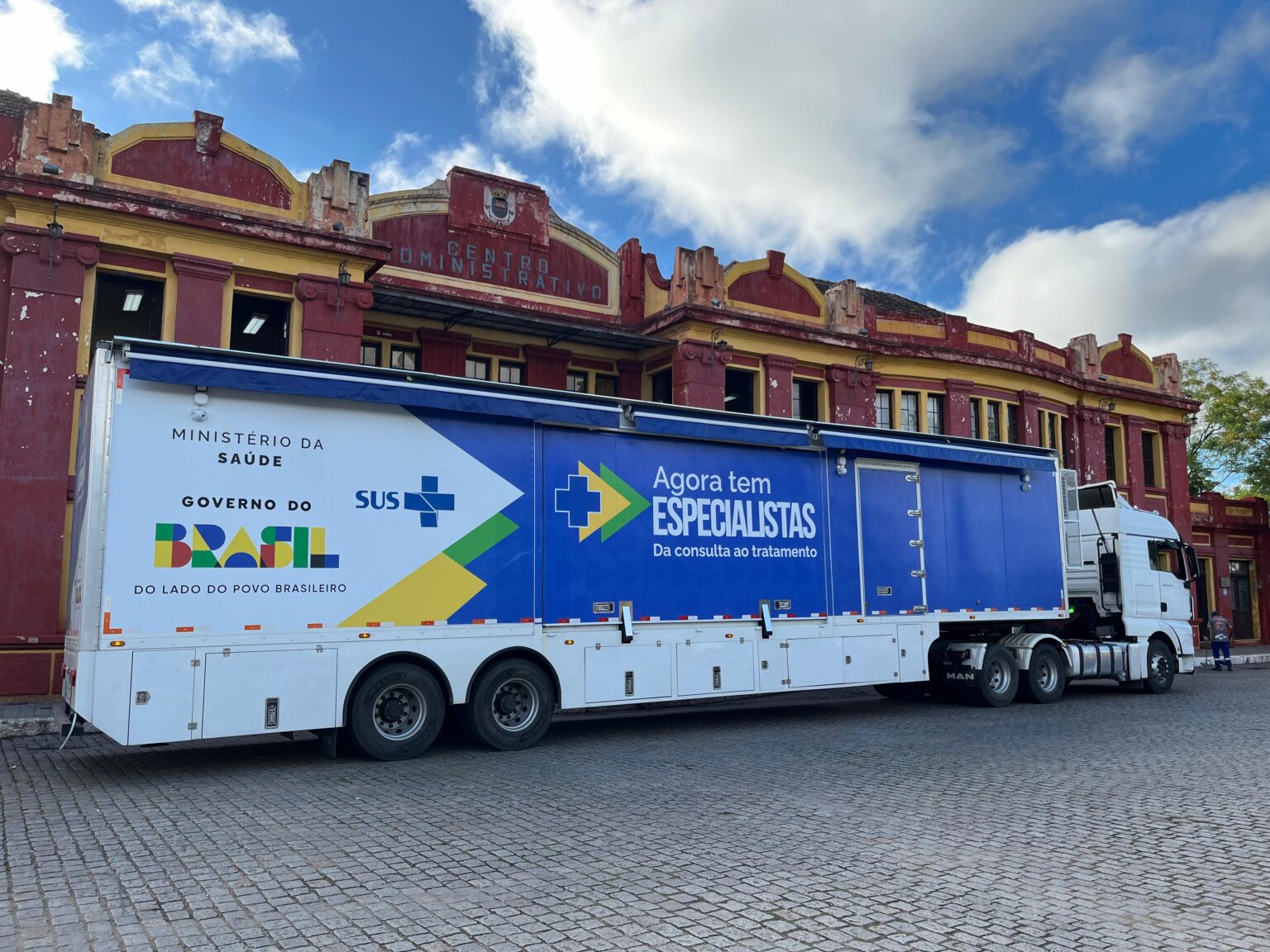 Carreta da Saúde da Mulher Chega a Bagé: Atendimento Começa em Abril