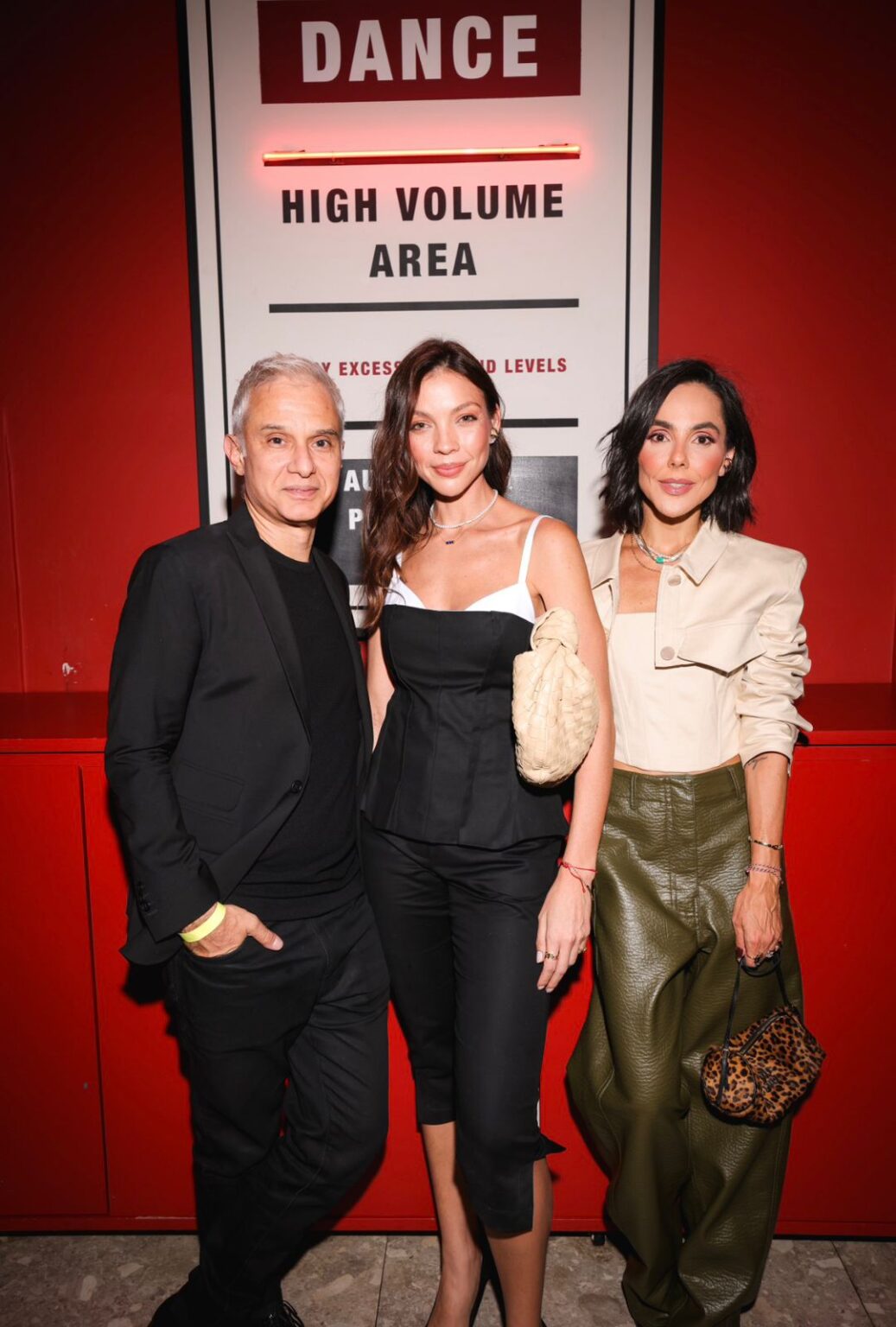 Designer Capixaba Brilha na Forbes: Expansão Internacional em Foco