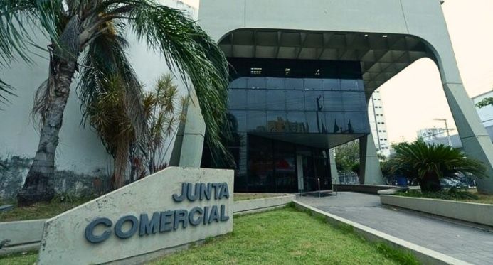 Espírito Santo Alcança Novo Marco: Mais de 3 Mil Empresas Abertas em Março Espírito Santo Alcança Novo Marco: Mais de 3 Mil Empresas Abertas em Março