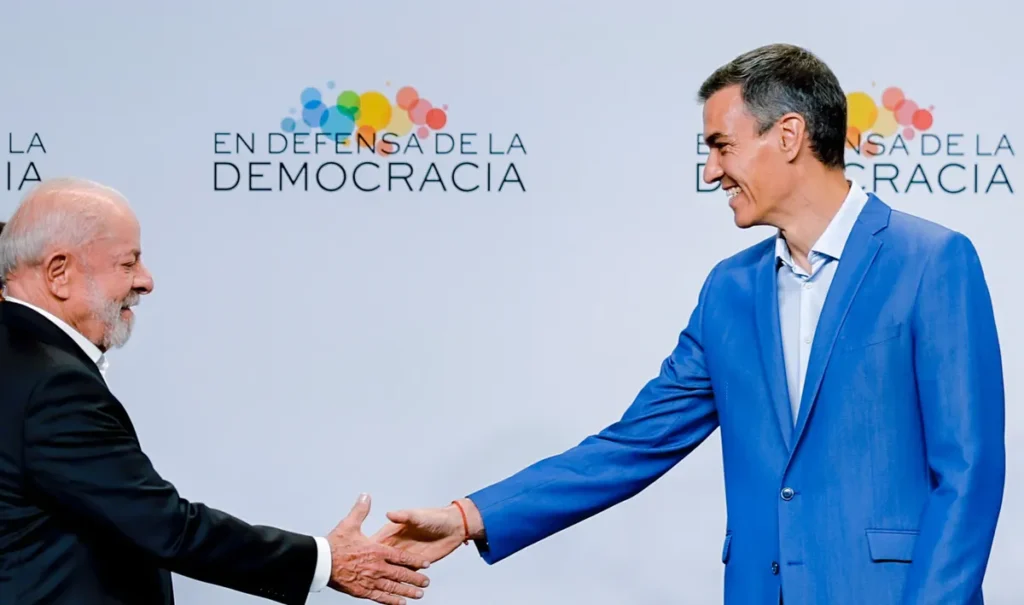 Lula Discute Defesa da Democracia em Fórum na Espanha