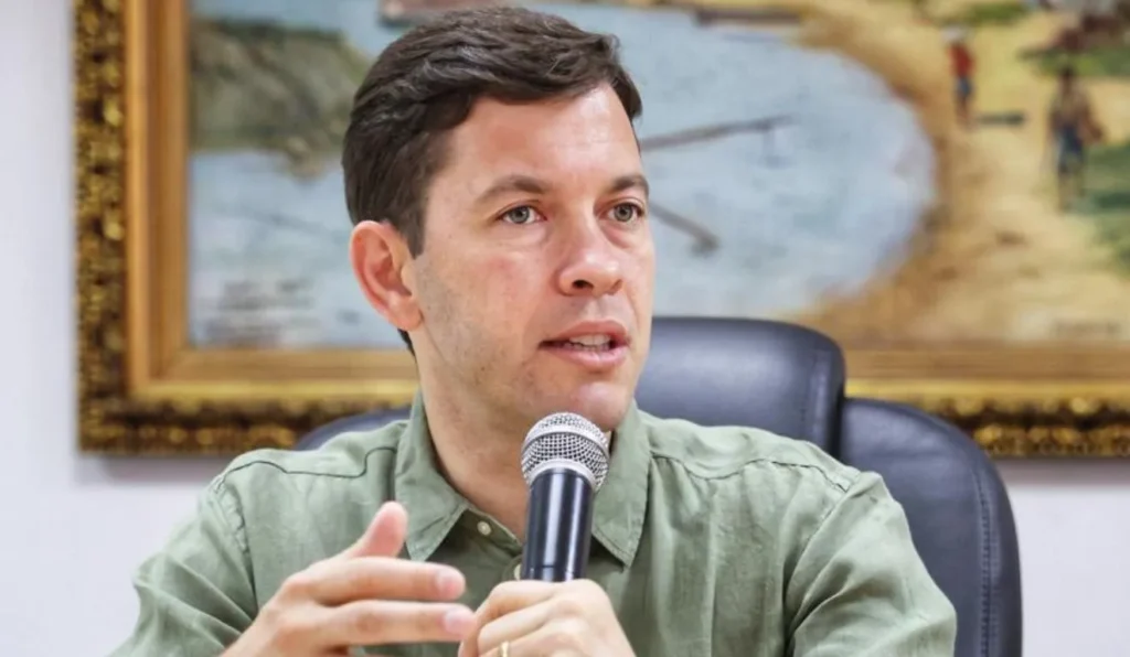 Mudanças no Secretariado de Vila Velha: Arnaldinho Reinventa sua Equipe