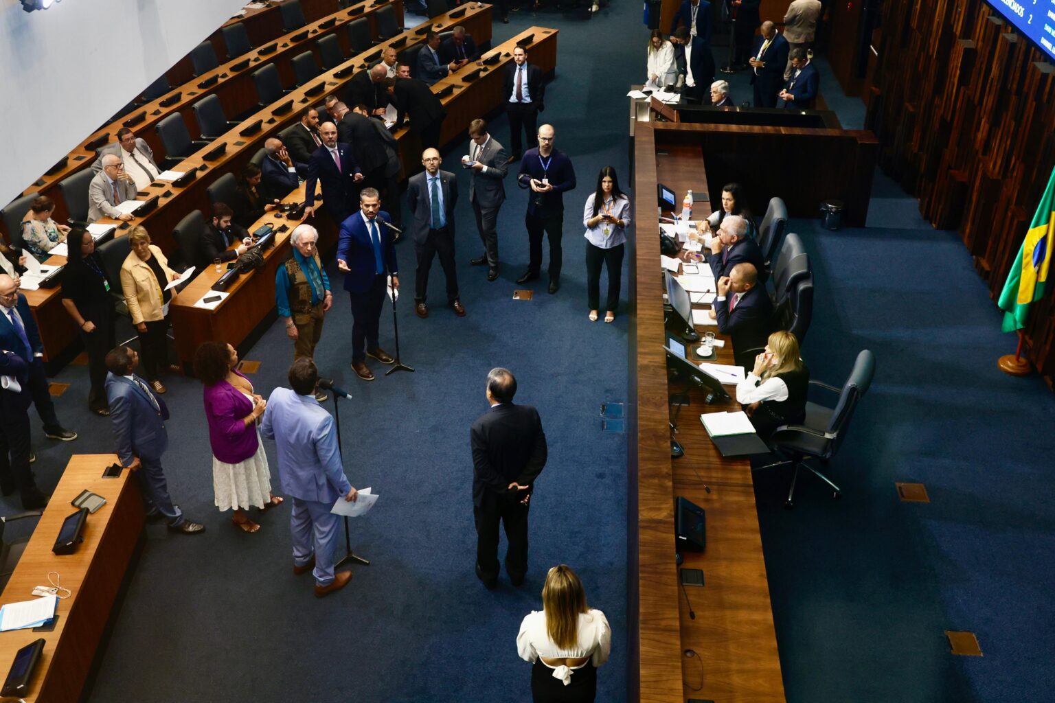 Procurador da Alerj em Brasília: Tentativa de Desbloquear Sucessão no Governo do Rio