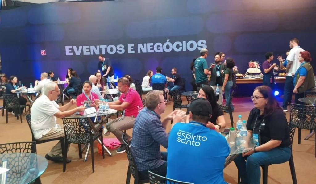 Turismo em alta: ESTour movimenta mais de R$ 15 milhões em negócios