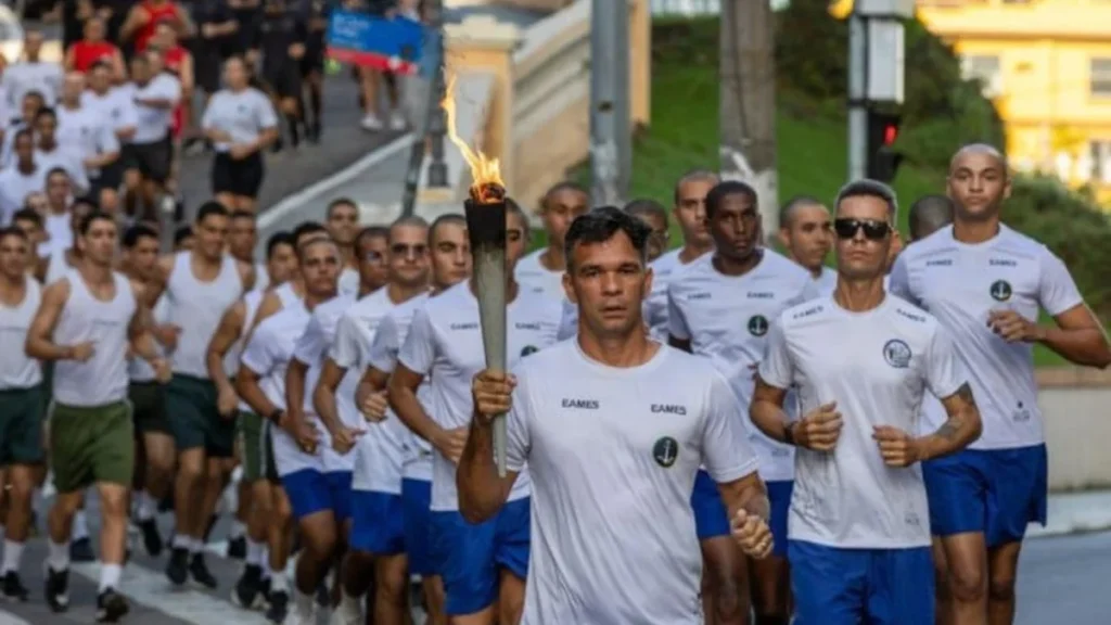 Fogo Simbólico Marca a Abertura dos 491 Anos de Vila Velha com Celebração e Cultura