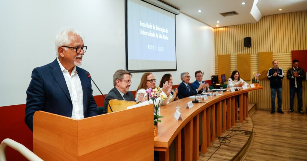 Compromisso Renovado com a Educação Pública na Faculdade de Educação da USP