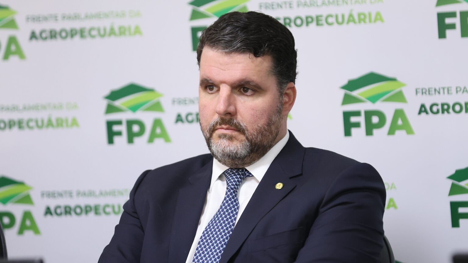 Desafios do Agronegócio: Lula e Críticas de Pedro Lupion em Ano Eleitoral