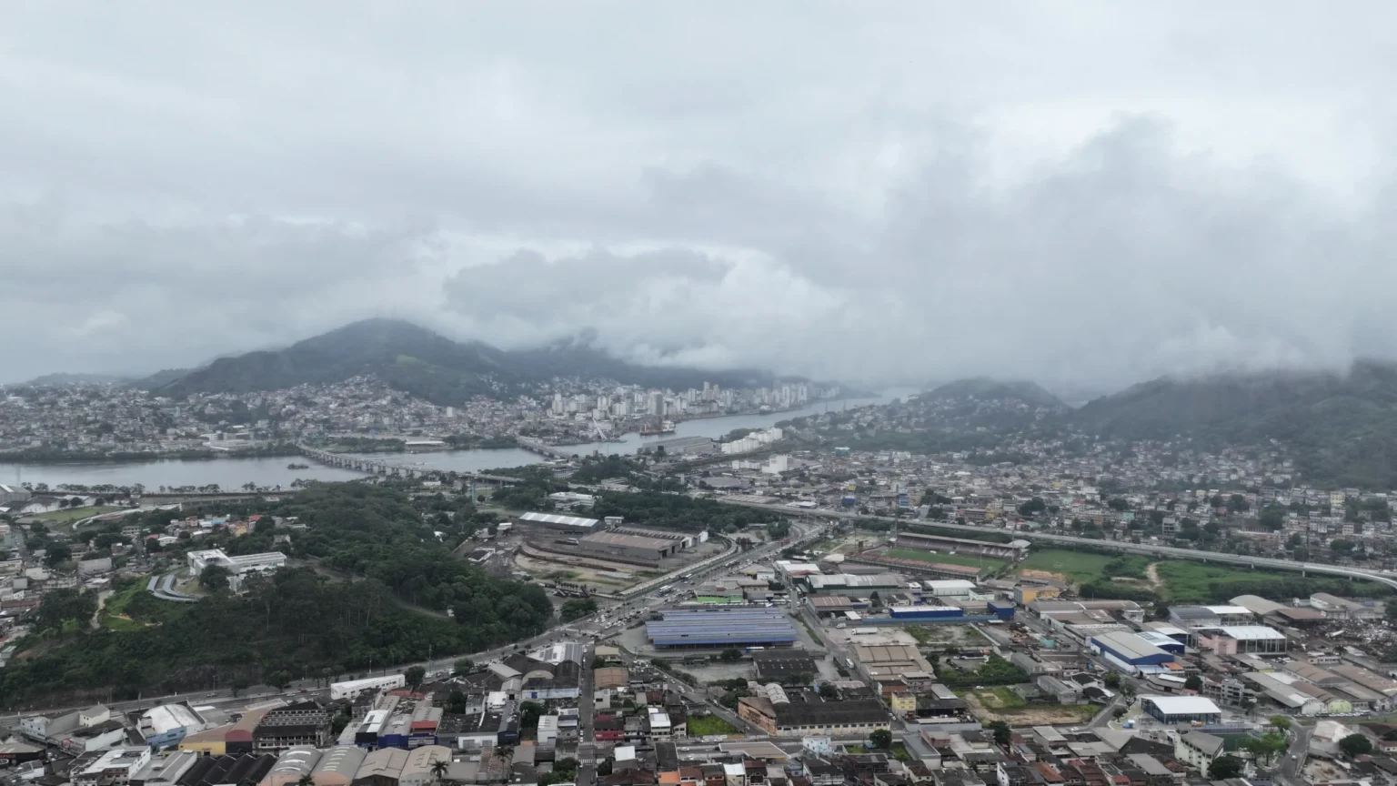 Instabilidade Climática Marcará o Início da Semana no Espírito Santo