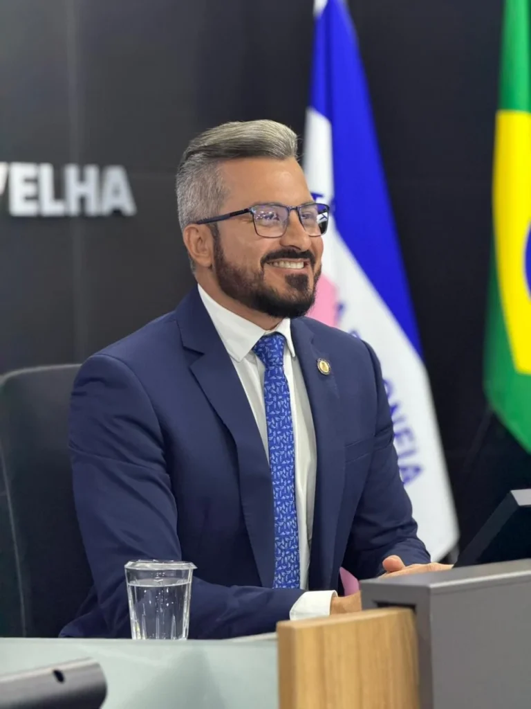Mudança Política em Vila Velha: Vereador Ademir Pontini se Junta ao PSDB de Arnaldinho