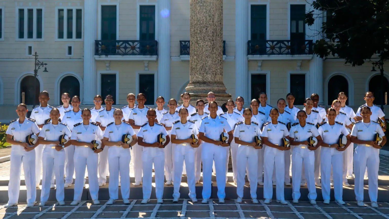 Prorrogadas Inscrições para o Colégio Naval até 14 de Maio; Concurso Oferece 156 Vagas